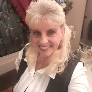 Meet your Posher, Anita